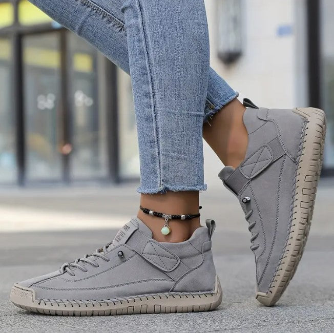 Mia™ – Comfortable, Pain-Free Orthopaedic Sneakers